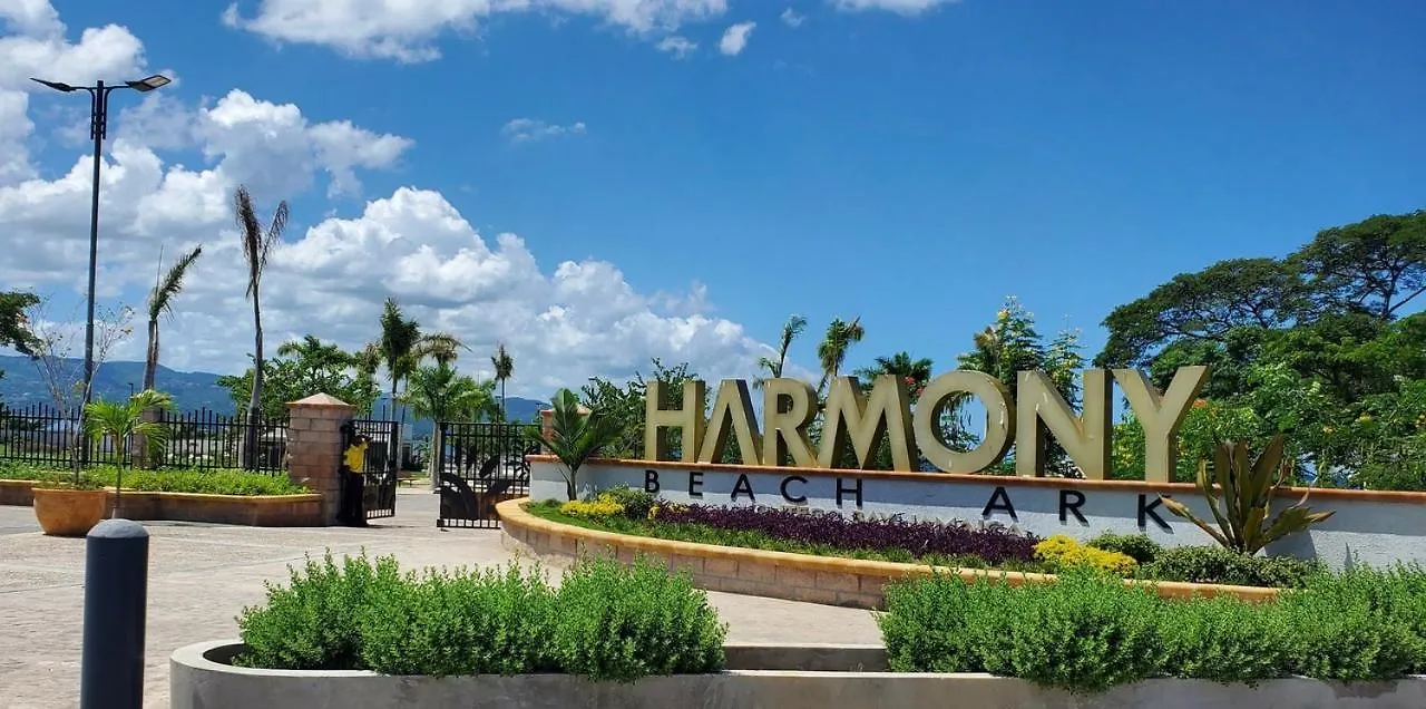 Appartamento Falcon Shoreline- Airport Pickup Available - Gated-Security Montego Bay Giamaica