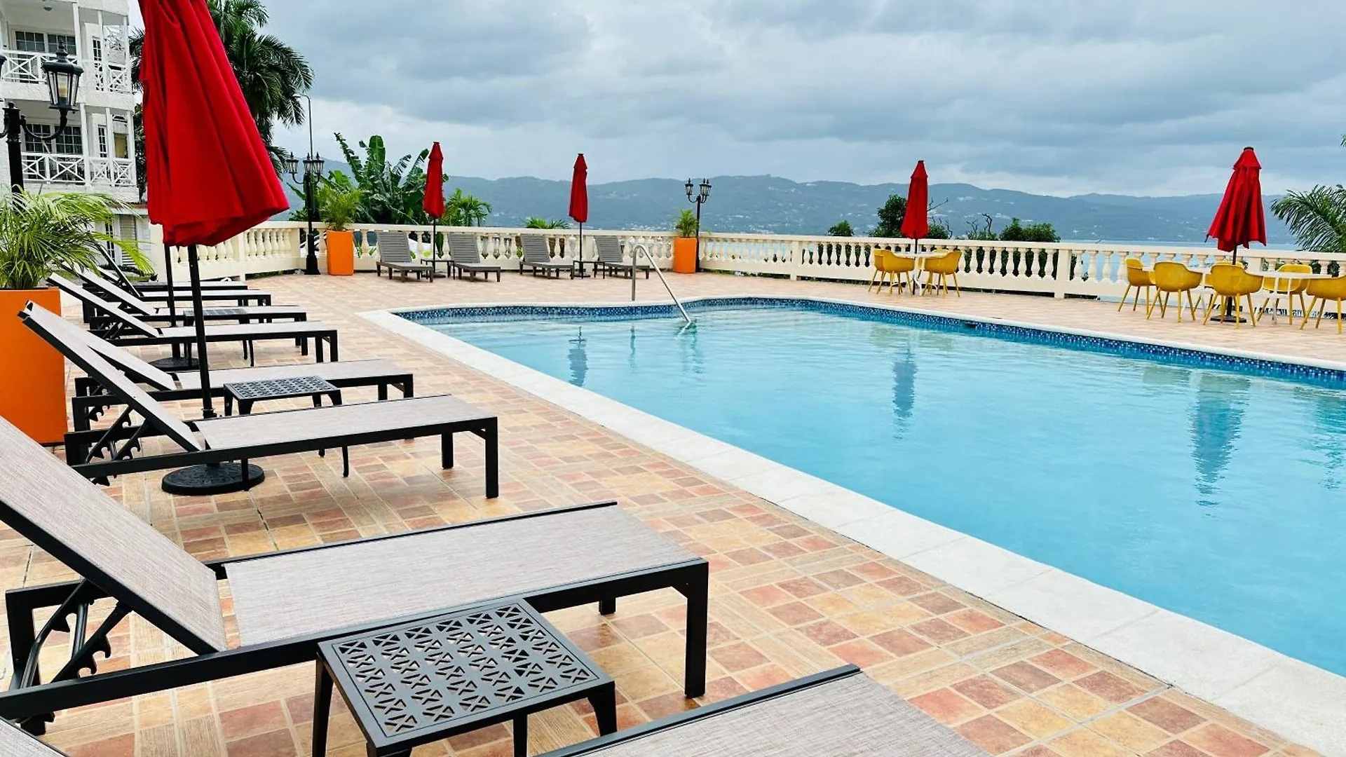 Falcon Shoreline- Airport Pickup Available - Gated-Security Montego Bay Giamaica