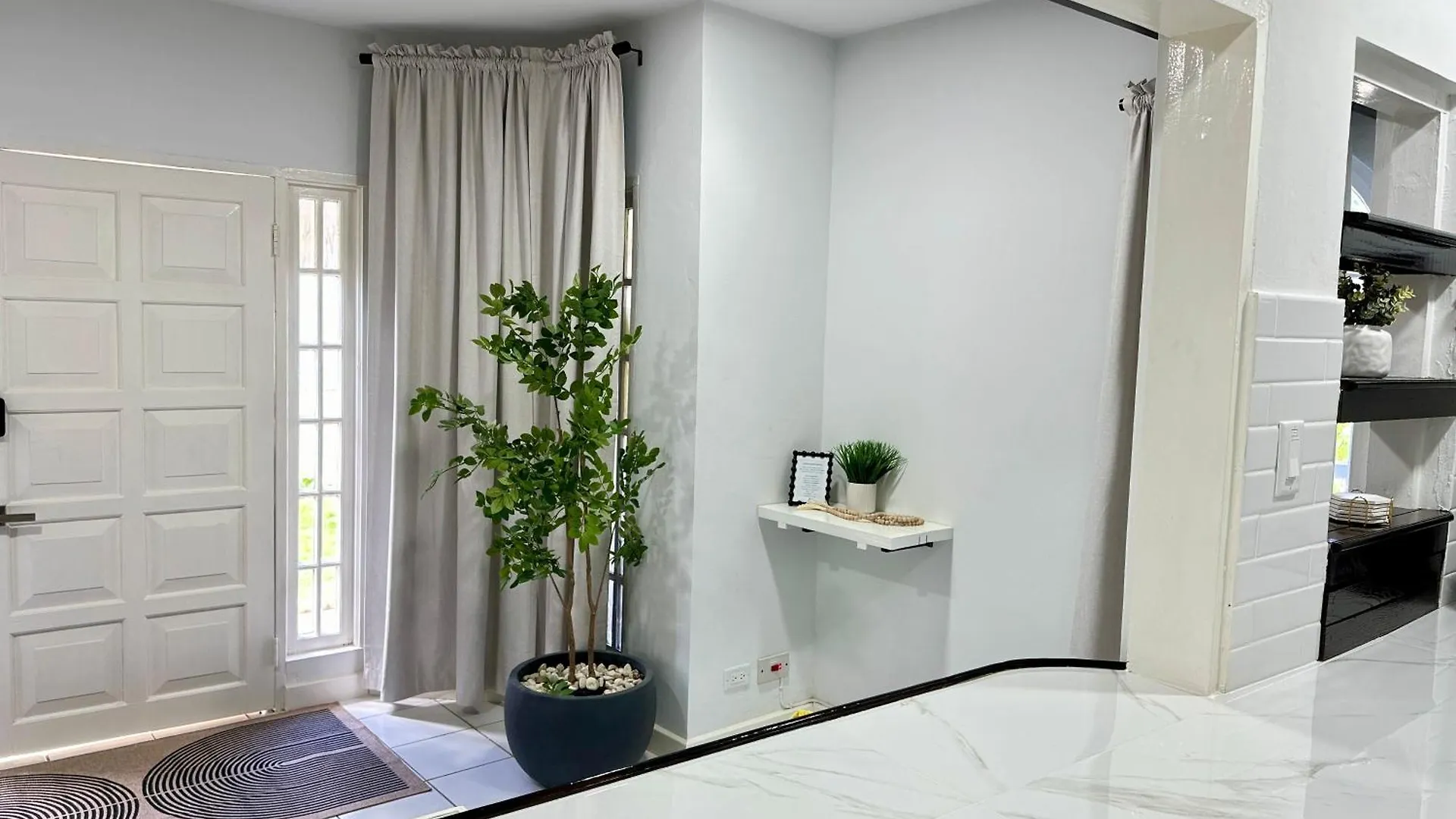 Appartamento Falcon Shoreline- Airport Pickup Available - Gated-Security Montego Bay